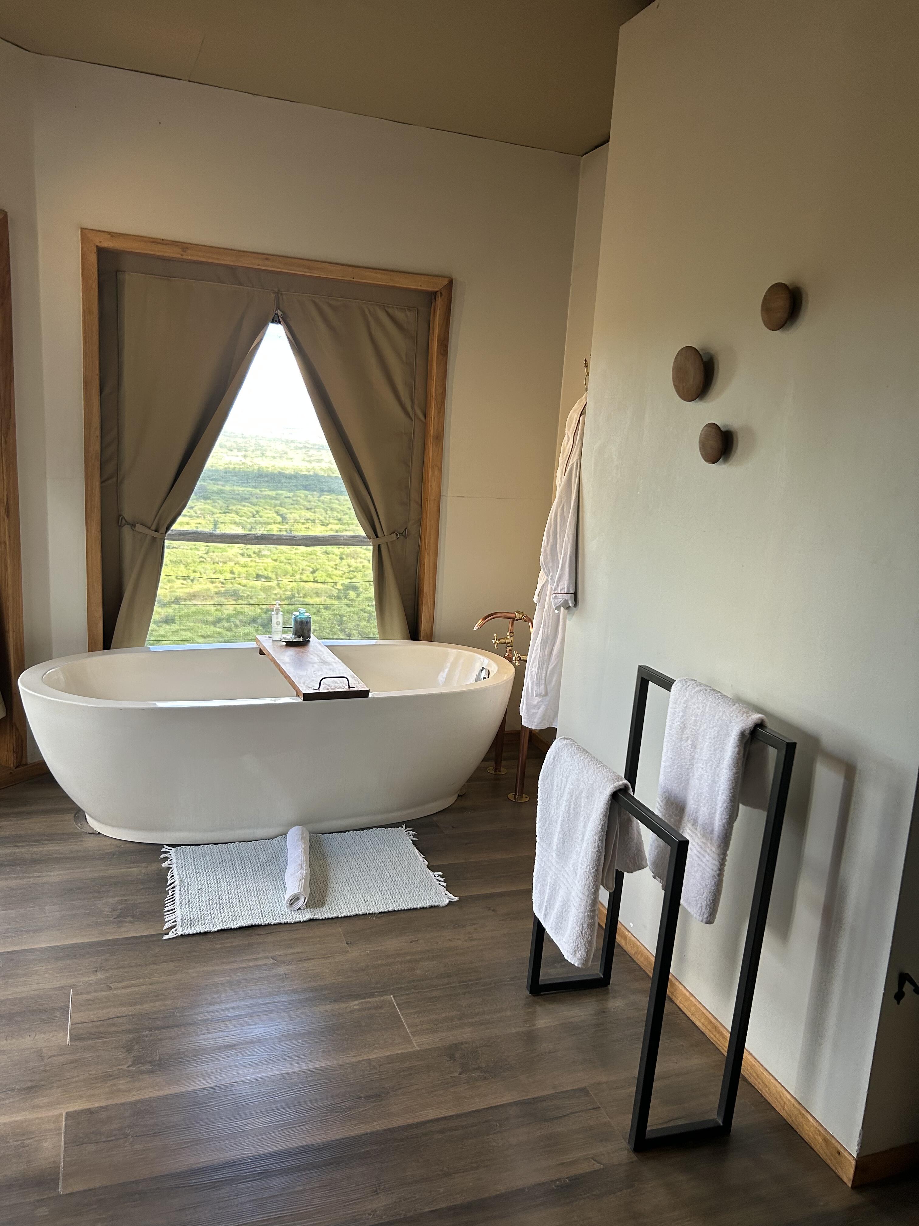 Lemala Mpingo Ridge Lodge - Gallery Image 1