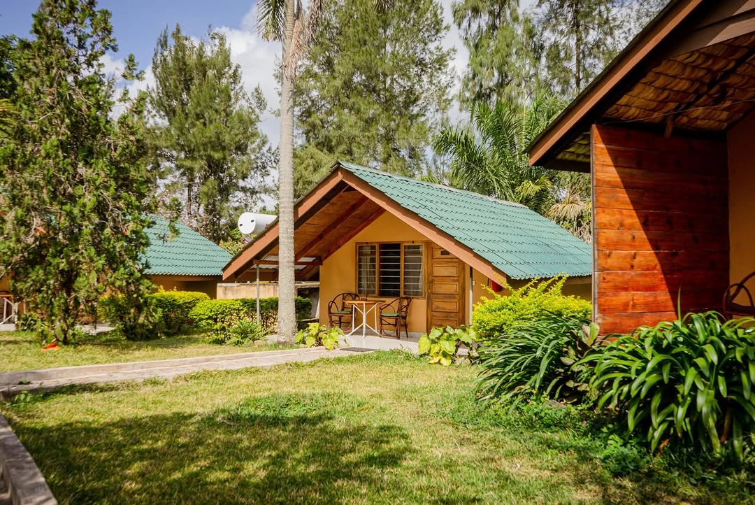 Meru View Lodge - Gallery Image 3